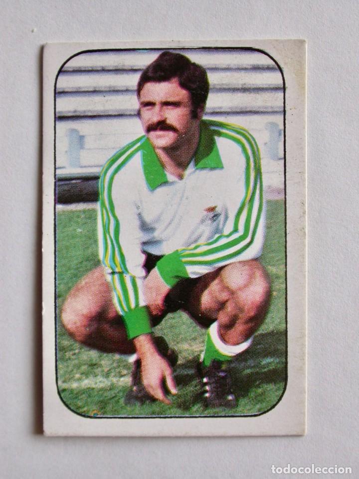 Cromos de f&uacute;tbol: SERGIO DEL RACING DE EDICIONES ESTE 76-77, DESPEGADO - Foto 1