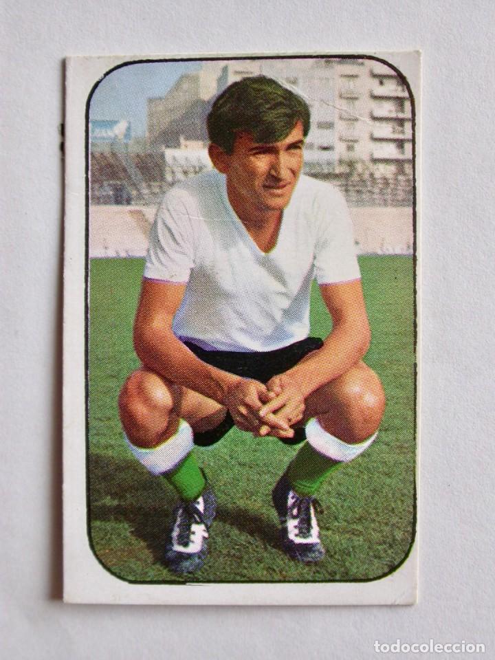 Cromos de f&uacute;tbol: LOLO DEL RACING DE EDICIONES ESTE 76-77, DESPEGADO - Foto 1
