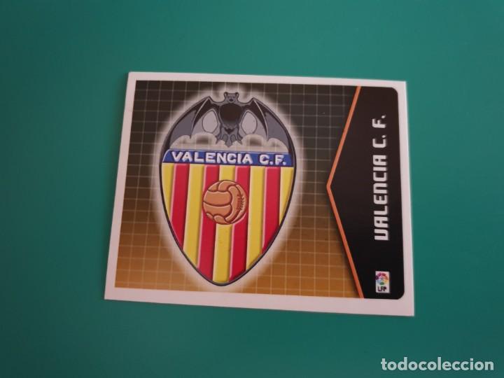 Cromos de f&uacute;tbol: ESCUDO - VALENCIA - EDICIONES ESTE 2005-06 - 05/06 - Foto 1