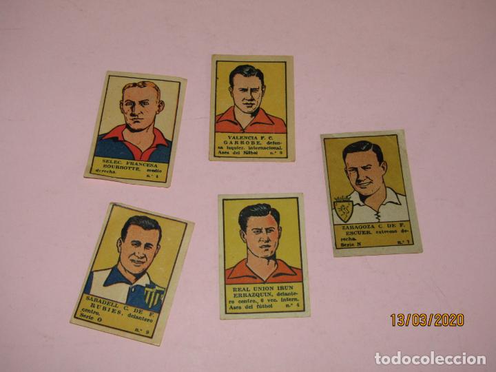 Figurine di Calcio: Antiguo Lote de 5 Cromos de Futbol Campeonato de Liga del A&ntilde;o 1941