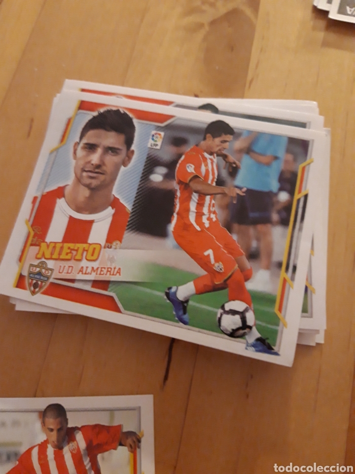 Cartes &agrave; collectionner de Football: NIETO LMERIA ESTE 10 11 2010 2011 SIN PEGAR