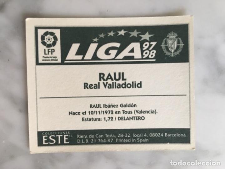 Cromos de f&uacute;tbol: Este 97-98 Ra&uacute;l nunca pegado - Foto 2