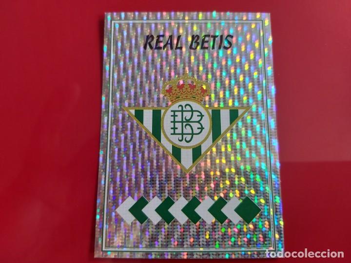 Fu&szlig;ball-Sticker: LIGA 1997 1998 97 98 CROMOS FUTBOL PANINI ESCUDO BETIS LETRA D SIN PEGAR