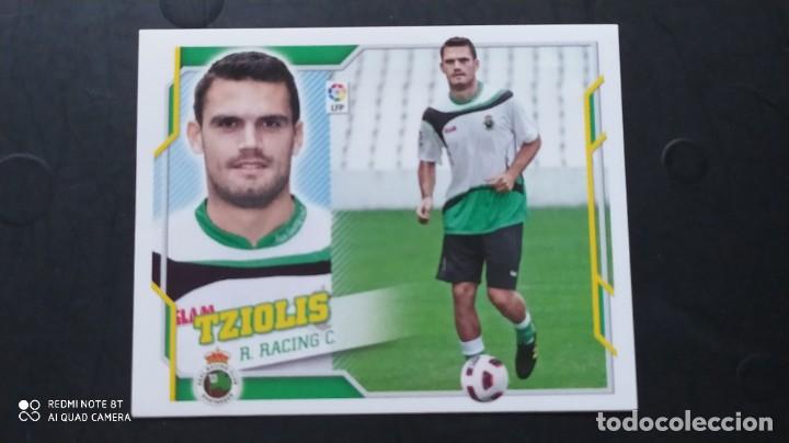 Football Stickers: COLOCA 9 B TZIOLIS RACING SANTANDER 10 11 2010 2011