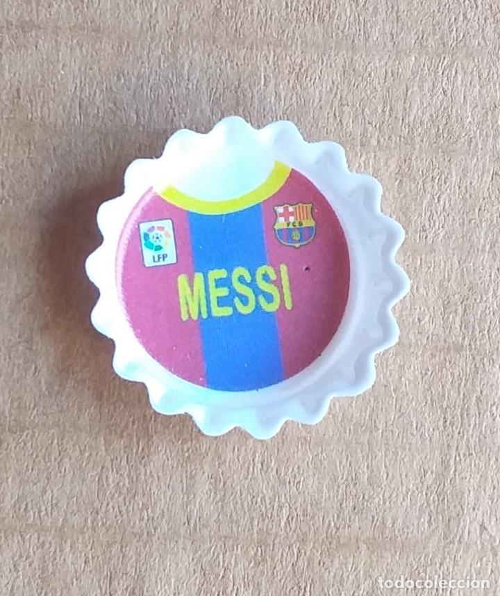 Cromos de f&uacute;tbol: Chapa de Messi Grefusa. Buen estado.