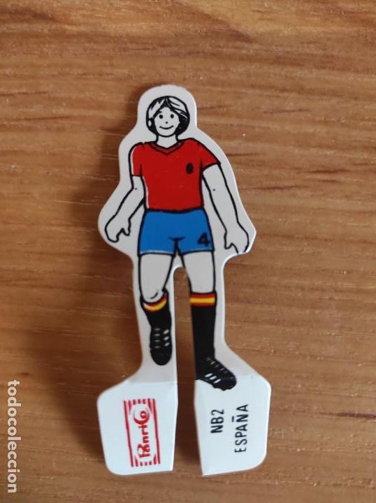Cromos de F&uacute;tbol: cromo de f&uacute;tbol Panrico Espa&ntilde;a n&uacute;mero 4