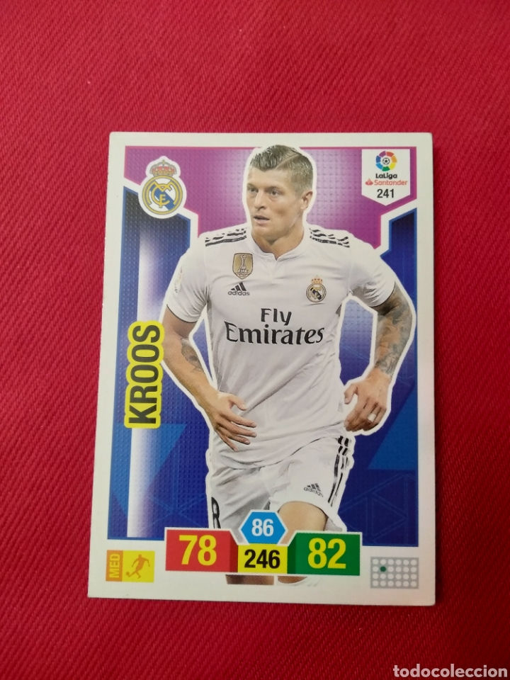 Cromos de f&uacute;tbol: KROSS 241 PANINI 2018-2019 - Foto 1