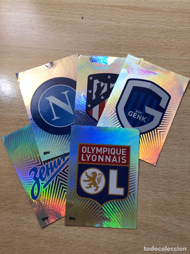 Cartes &agrave; collectionner de Football: 5 escudos Champions League 2019 2020 sin pegar