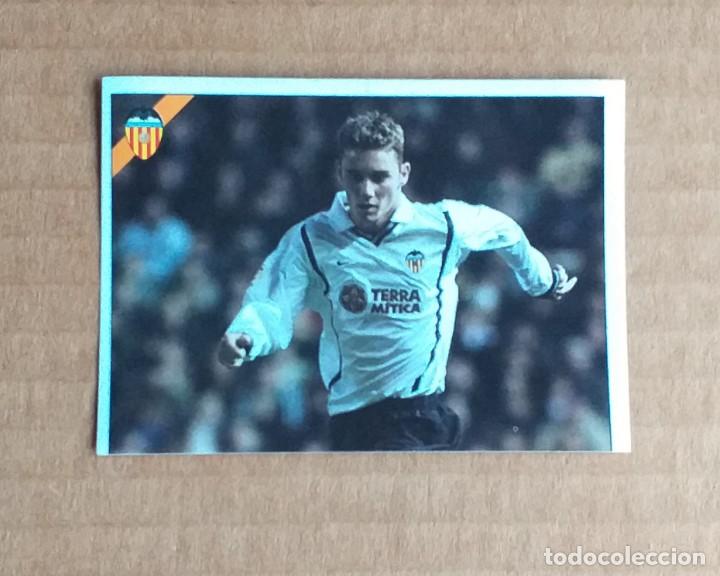 Cromos de f&uacute;tbol: Cromo adhesivo n&ordm; 72 Haciendo historia por Europa Valencia 2000-2001 de Panini. Nuevo de sobre.