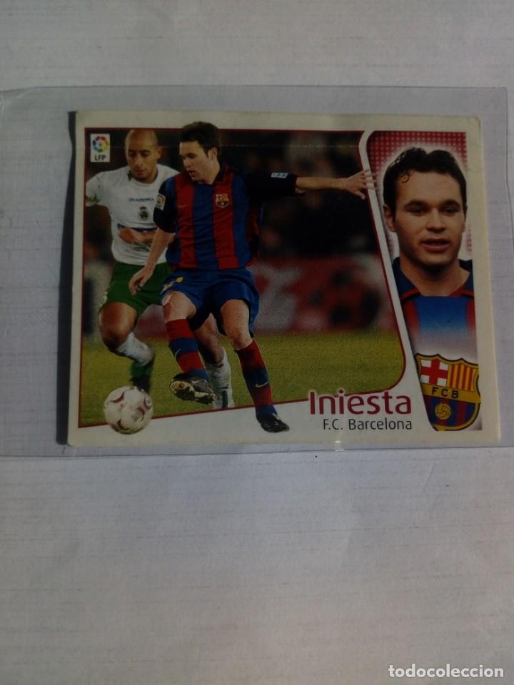 Cromos de f&uacute;tbol: CROMO INIESTA (despegado) LIGA ESTE 2004 2005