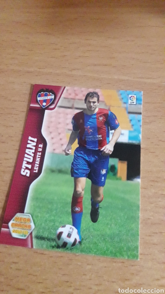 Cromos de Futebol: Panini Megacracks 2010 2011 10 11 466 Stuani fichaje Levante