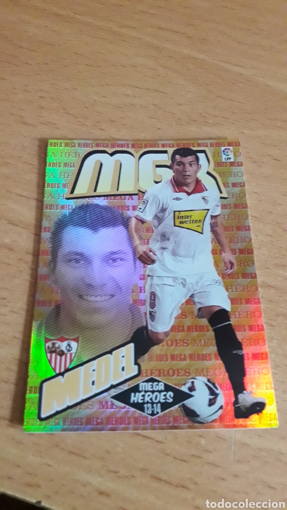 Fu&szlig;ball-Sticker: Panini Megacracks 2013 2014 13 14 383 Medel Sevilla Megaheroes