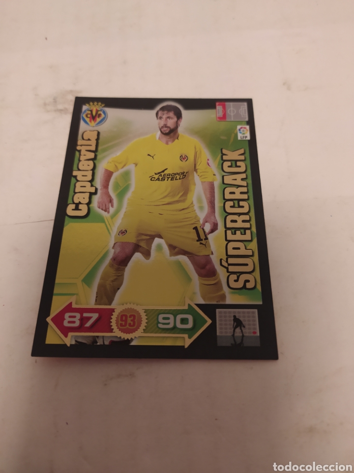 Cromos de f&uacute;tbol: Capdevila super crack adrenalyn 2010/2011 - Foto 1