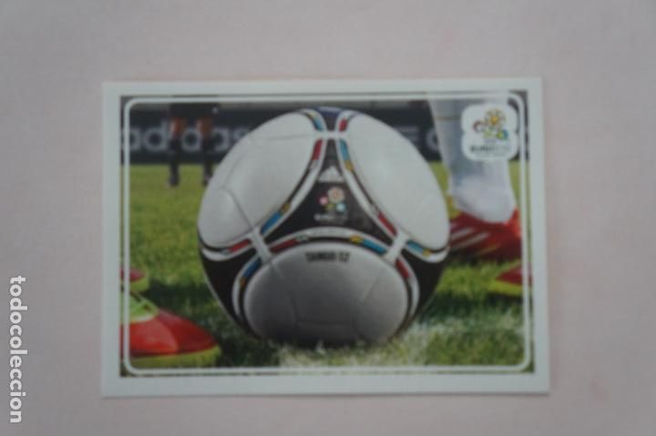 Cromos de f&uacute;tbol: CROMO DE FUTBOL BALON ADIDAS TANGO 12 SIN PEGAR N&ordm; 46 EUROCOPA 2012 DE PANINI *****LEER