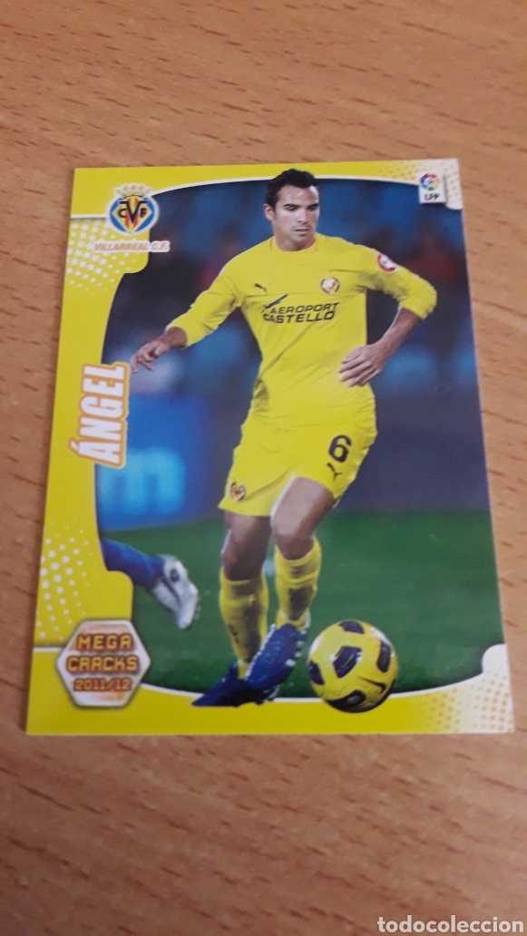 Figurine di Calcio: Panini megacracks 2011 2012 11 12 327 &Aacute;ngel Villarreal