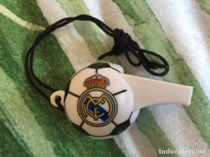 Cromos de f&uacute;tbol: Pit&oacute; Real Madrid - Foto 1