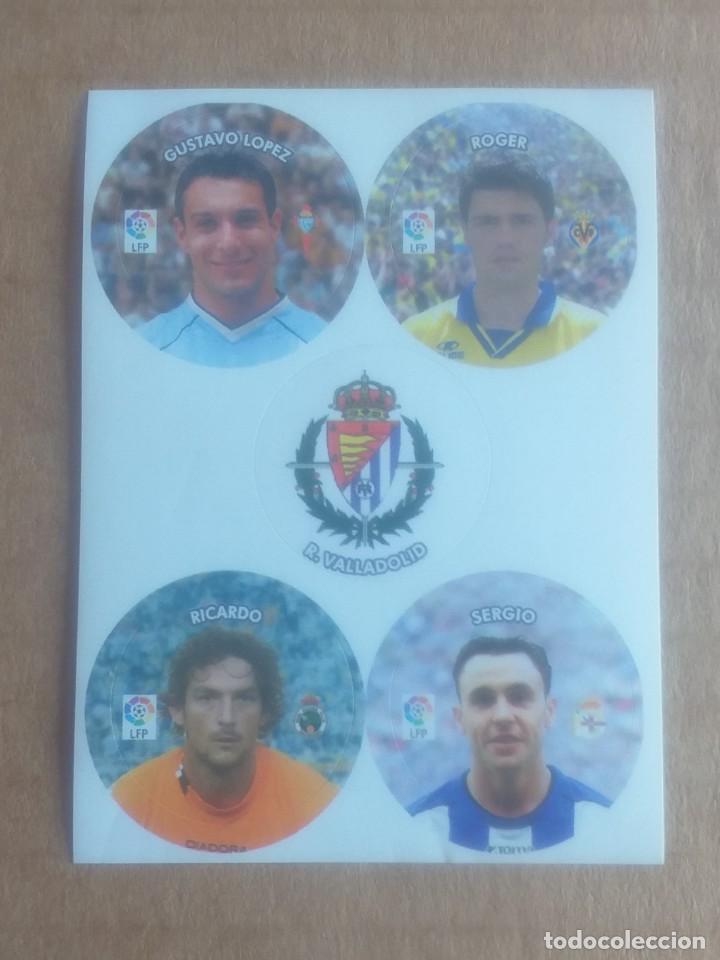 Cromos de F&uacute;tbol: L&aacute;mina con 5 cromos Sergio-Roger Chapas Cracks Liga 2004-2005 del diario as. Nuevo.