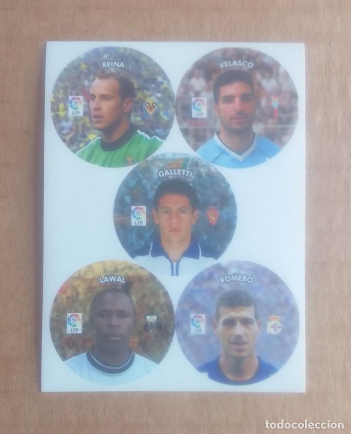 Cromos de F&uacute;tbol: L&aacute;mina con 5 cromos Reina-Galletti Chapas Cracks Liga 2004-2005 del diario as. Nuevo.