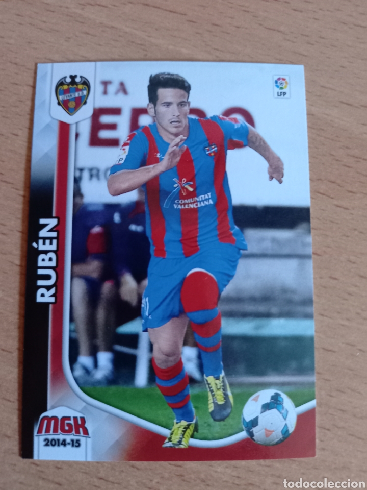 Figurine di Calcio: Panini megacracks 2014 2015 14 15 234 Rub&eacute;n Levante