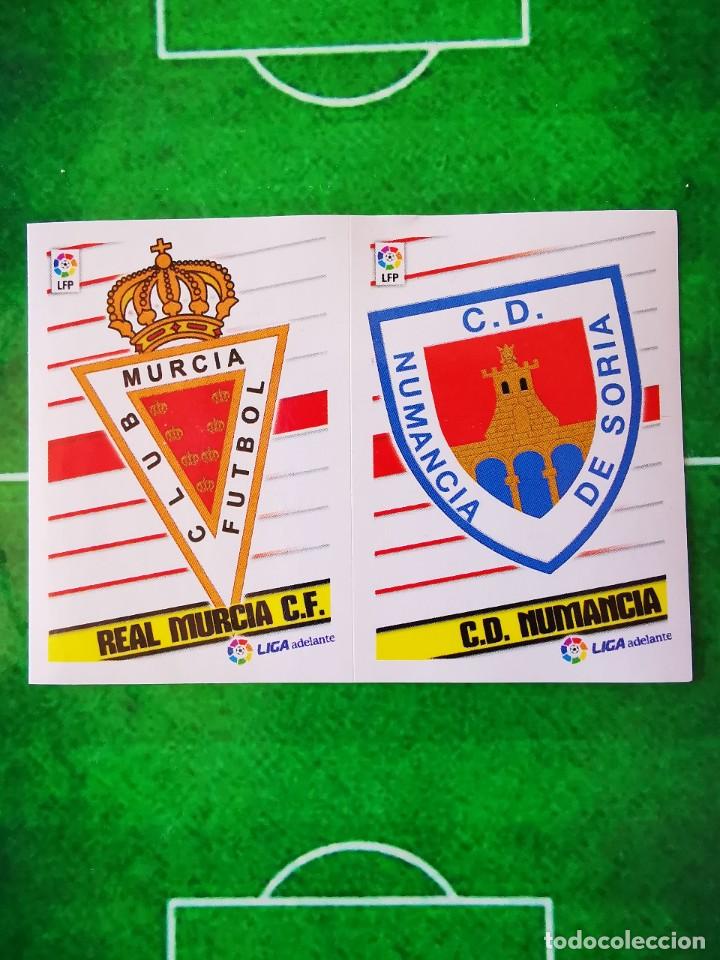 Cromos de Futebol: CROMO FUTBOL LIGA ESTE PANINI 13 14 SIN PEGAR 2013 2014 8 ESCUDOS LIGA ADELANTE NUMANCIA MURCIA
