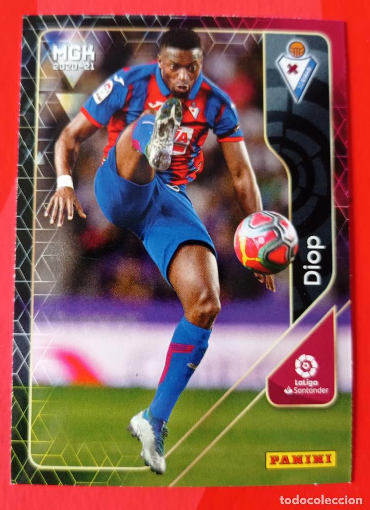 Cromos de f&uacute;tbol: 137 DIOP. S.D EIBAR. MEGACRACKS 2020-21. - Foto 1