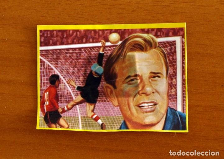 Cromos de f&uacute;tbol: Mundial de Espa&ntilde;a - N&ordm; 33 - F&uacute;tbol en acci&oacute;n Danone 82, 1982