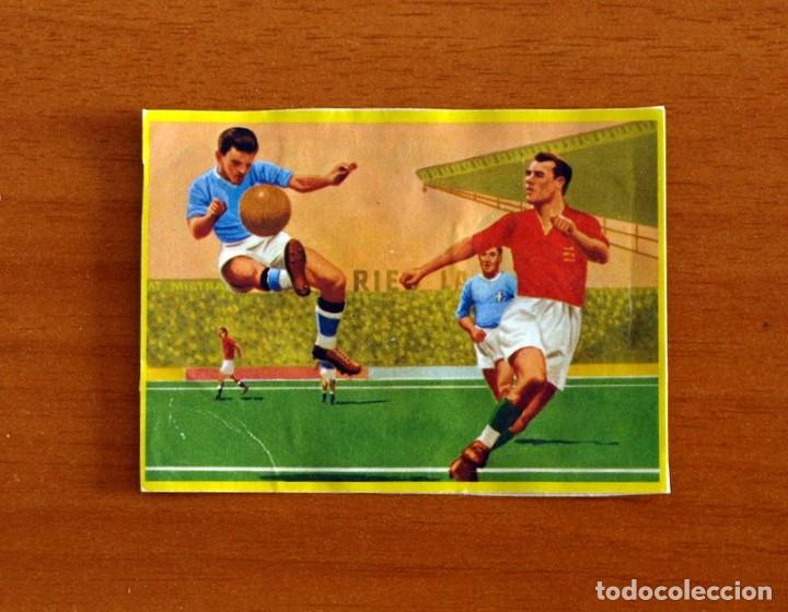 Cromos de f&uacute;tbol: Mundial de Espa&ntilde;a - N&ordm; 17 - F&uacute;tbol en acci&oacute;n Danone 82, 1982