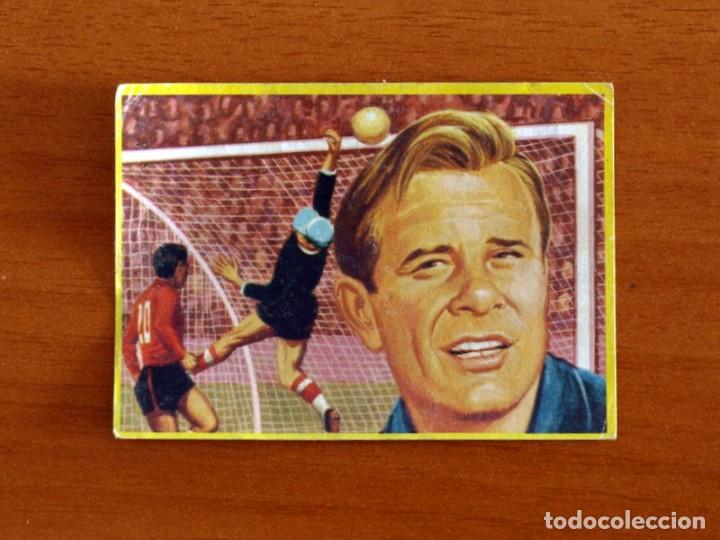 Cromos de f&uacute;tbol: Mundial de Espa&ntilde;a - N&ordm; 33 - F&uacute;tbol en acci&oacute;n Danone 82, 1982