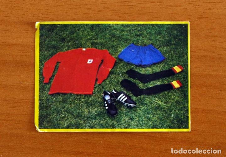 Cromos de f&uacute;tbol: Mundial de Espa&ntilde;a - N&ordm; 11 - F&uacute;tbol en acci&oacute;n Danone 82, 1982
