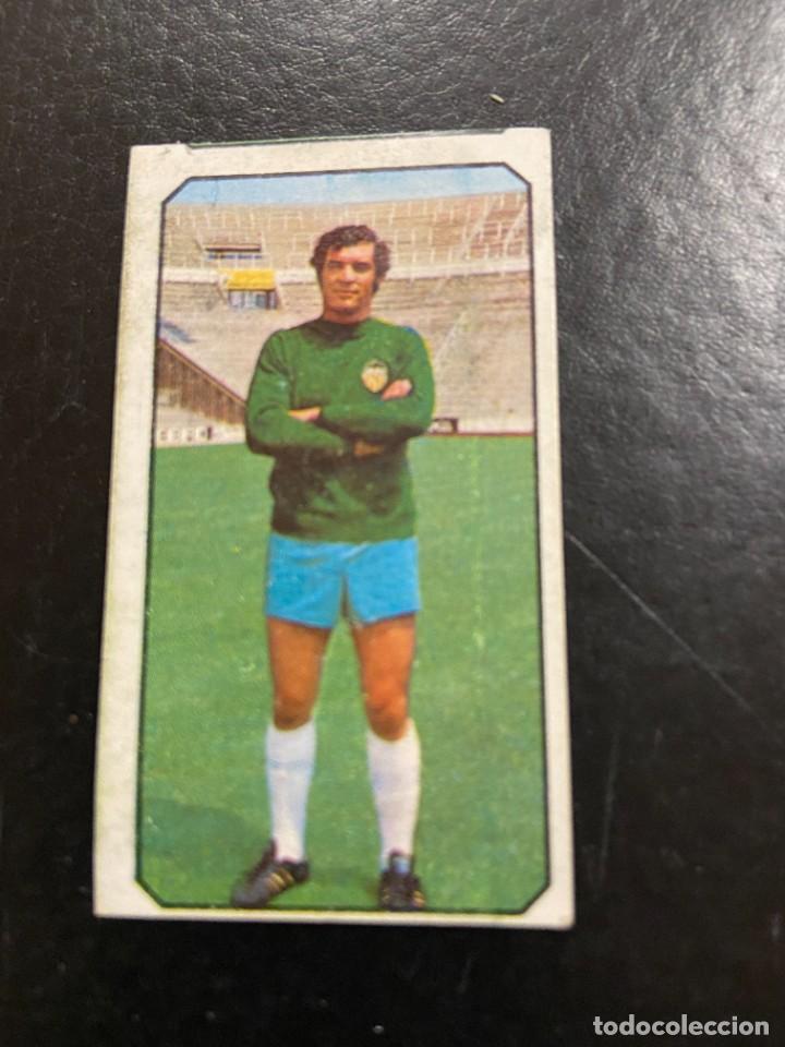 Cromos de f&uacute;tbol: BALAGUER VALENCIA ESTE 77 78 - Foto 1
