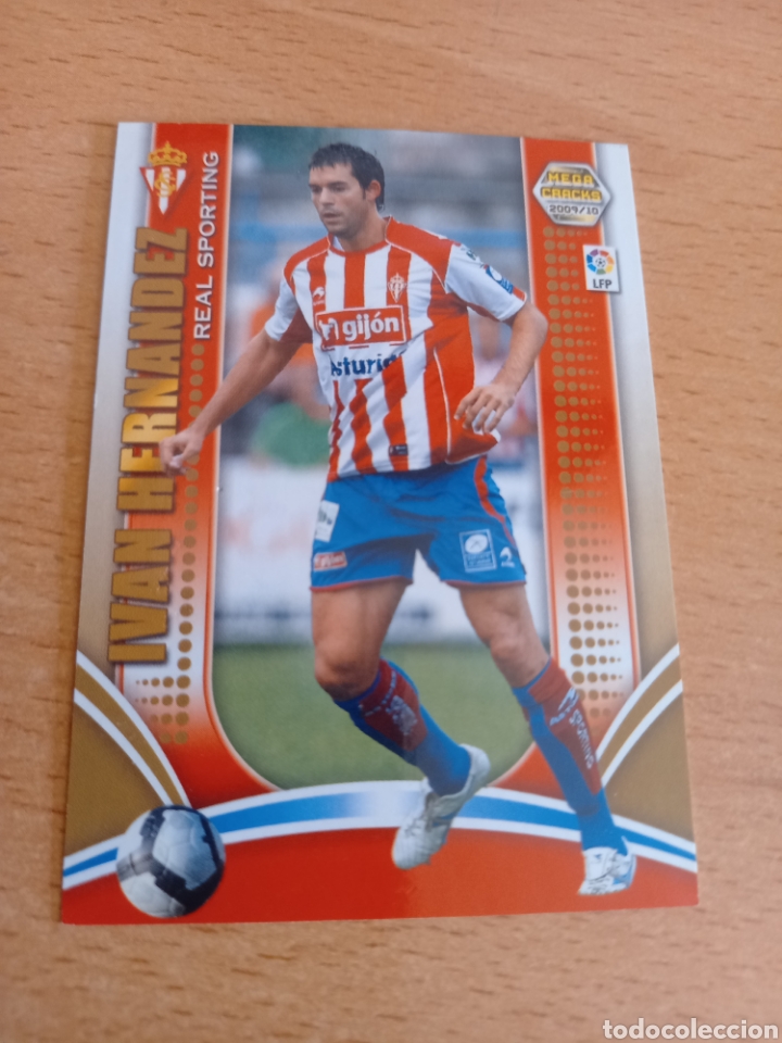 Figurine di Calcio: Panini megacracks 2009 2010 09 10 244 Iv&aacute;n Hern&aacute;ndez Sporting de Gij&oacute;n