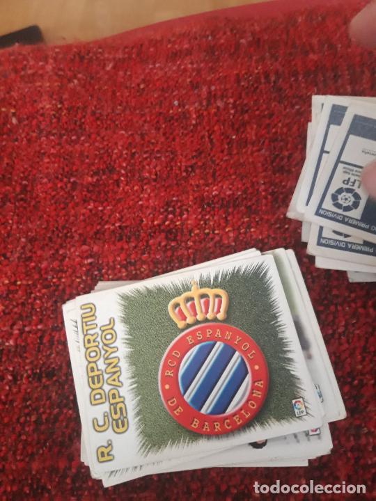 Football Stickers: escudo espa&ntilde;ol este 1999 2000 99 00 sin pegar