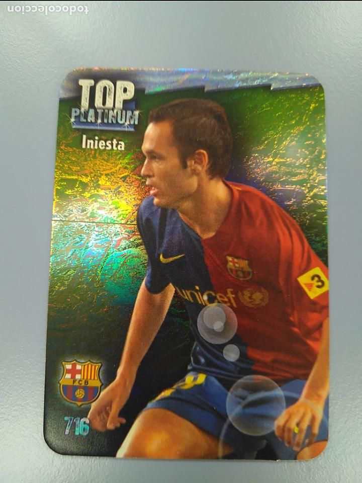 Football Stickers: INIESTA MUNDICROMO TOP 2007-2008 n&ordm;716. BRILLO JASPEADO. PERFECTO ESTADO.
