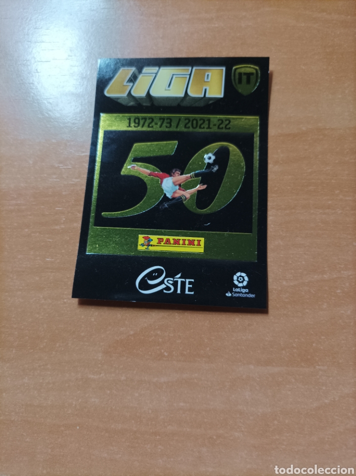 Cromos de F&uacute;tbol: 50 a&ntilde;os Panini 1 La Isla del Tesoro Liga Este 2021/22 21-22