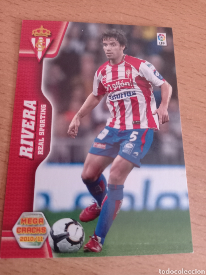 Figurine di Calcio: Panini megacracks 2010 2011 10 11 299 Rivera Sporting de Gij&oacute;n