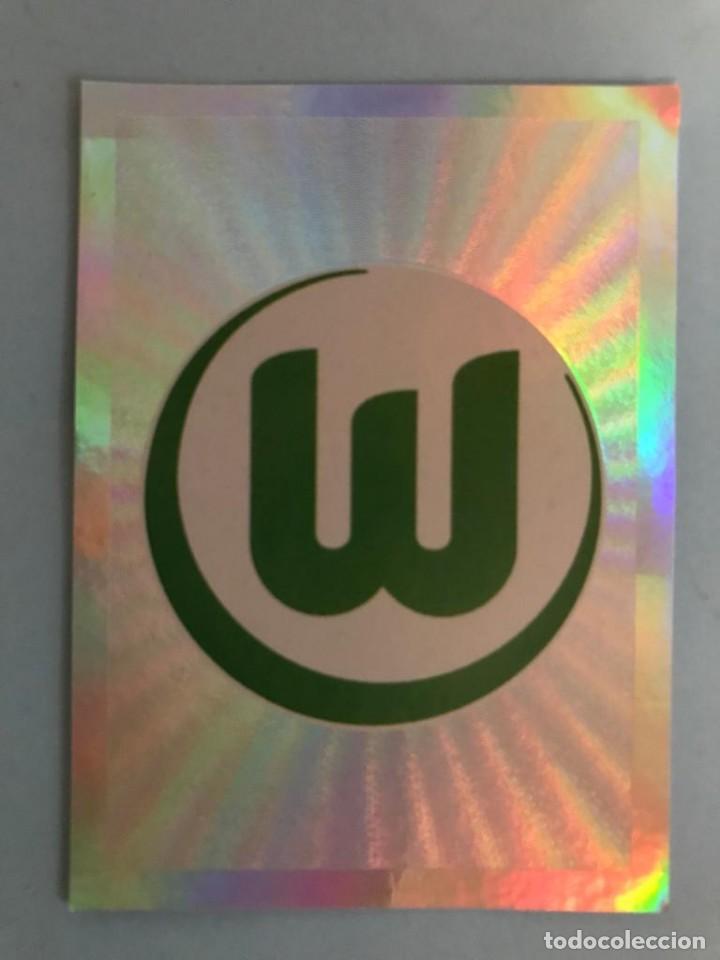 Figurine di Calcio: 134 ESCUDO LOGO WOLFSBURG BRILLO RAYAS CROMO STICKER TOPPS UEFA CHAMPIONS LEAGUE 2015-2016 15-16