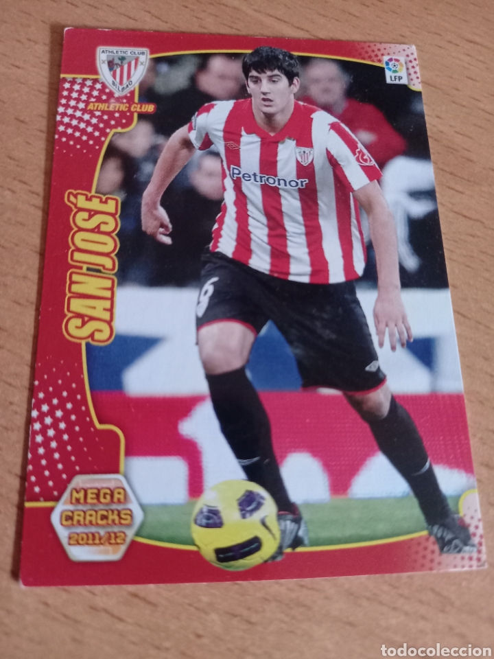 Figurine di Calcio: Panini Megacracks 2011 2012 11 12 4 San Jos&eacute; Athletic de Bilbao