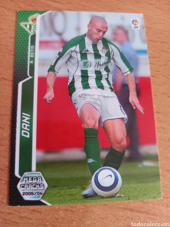 Cartes &agrave; collectionner de Football: Panini megacracks 2005 2006 05 06 88 Dani Real Betis