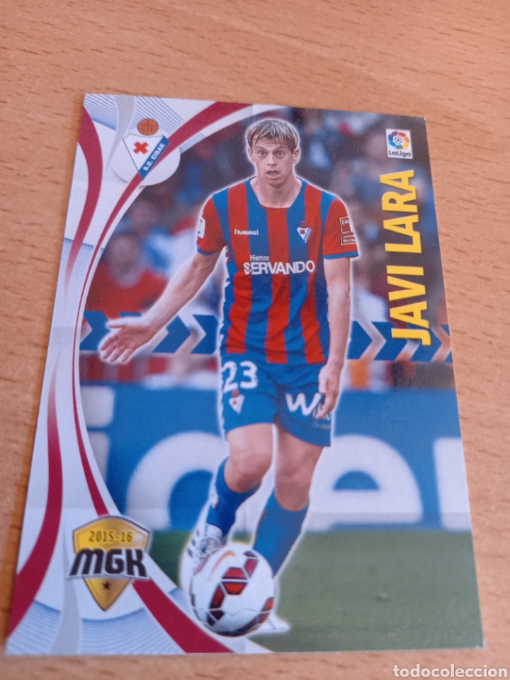 Figurine di Calcio: Panini megacracks 2015 2016 15 16 176 Javi Lara Eibar