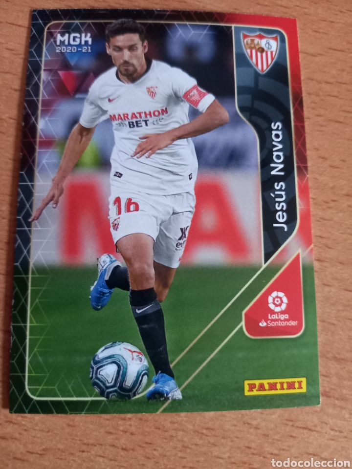 Figurine di Calcio: Panini megacracks 2020 2021 20 21 274 Jes&uacute;s Navas Sevilla