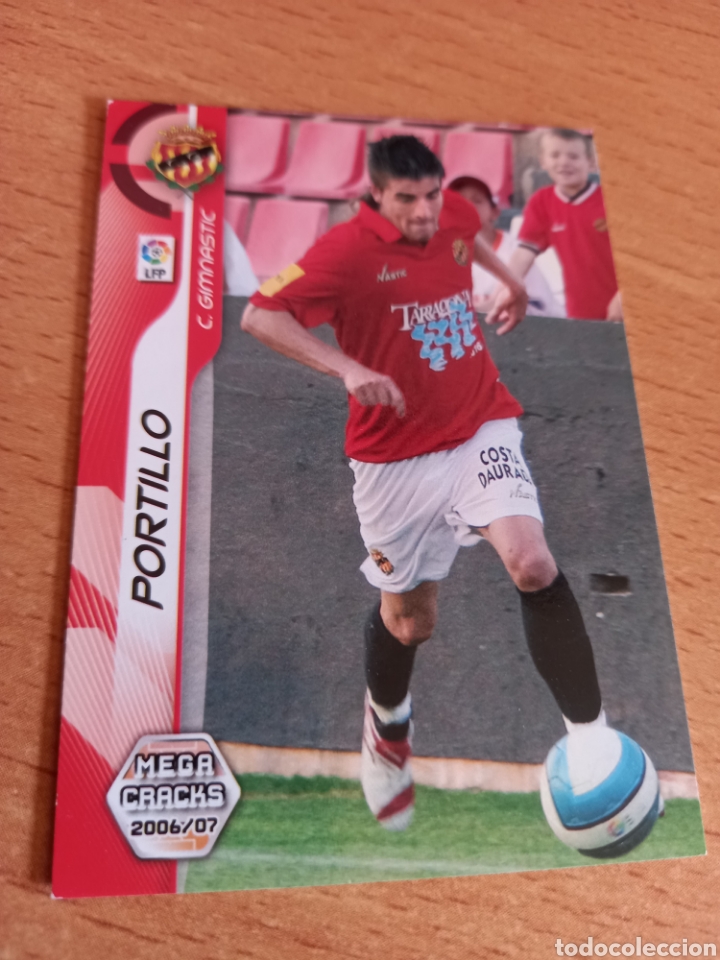Figurine di Calcio: Panini megacracks 2006 2007 06 07 469 Portillo Gimn&aacute;stic de Tarragona versi&oacute;n err&oacute;nea