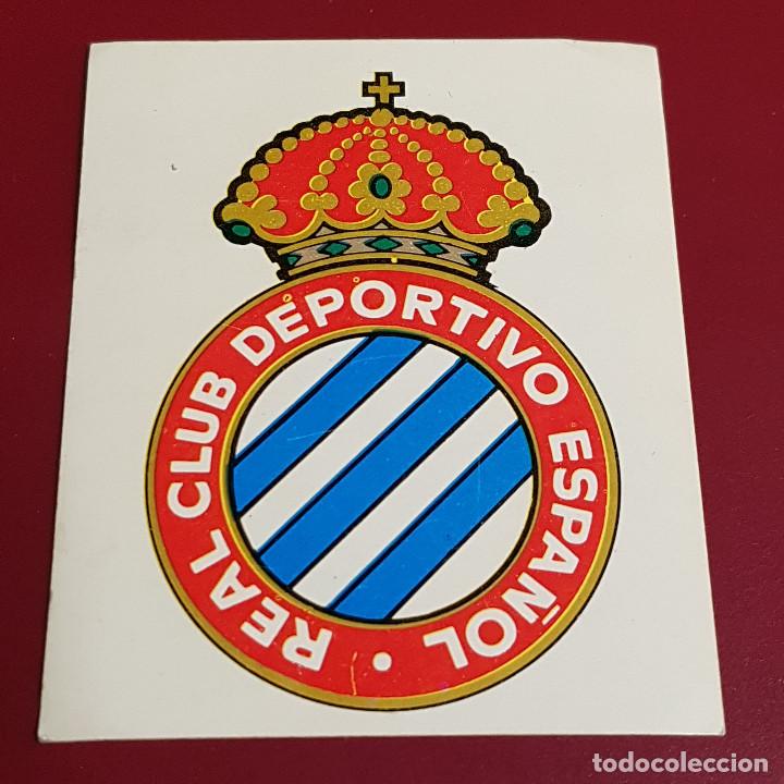 antiguo cromo adhesivo nº 2 escudos oficiales d - Compra venta en  todocoleccion