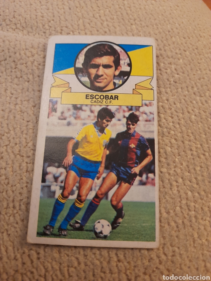 Cromos de f&uacute;tbol: EDICIONES ESTE 85 86 NUEVO CADIZ ESCOBAR - Foto 1