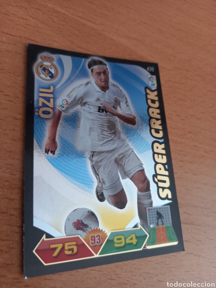 Fu&szlig;ball-Sticker: Panini Adrenalyn 2011 2012 11 12 439 Ozil Real Madrid supercrack