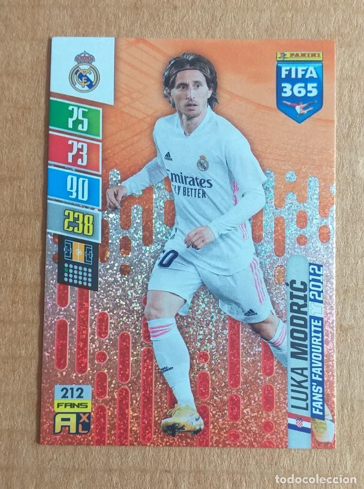 Cromos de F&uacute;tbol: Cromo n&ordm; 212 MODRIC FANS' FAVOURITE ADRENALYN XL FIFA 365 2021-2022 de Panini. Nuevo.