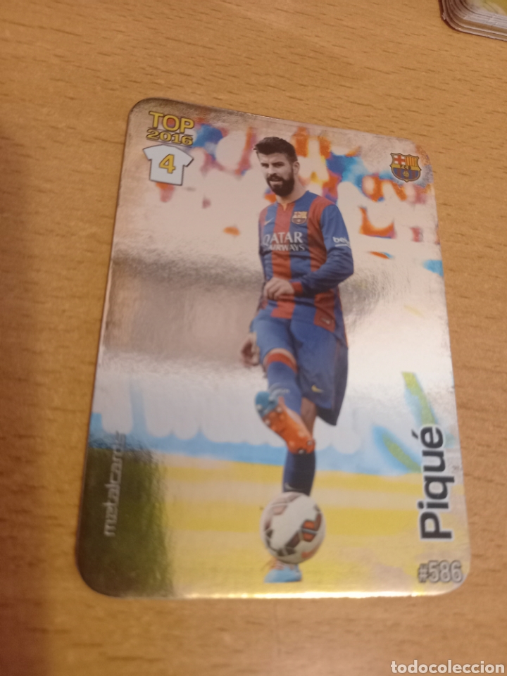 Fu&szlig;ball-Sticker: Mundicromo las fichas de la liga 2016 586 Piqu&eacute; Barcelona top brillo liso