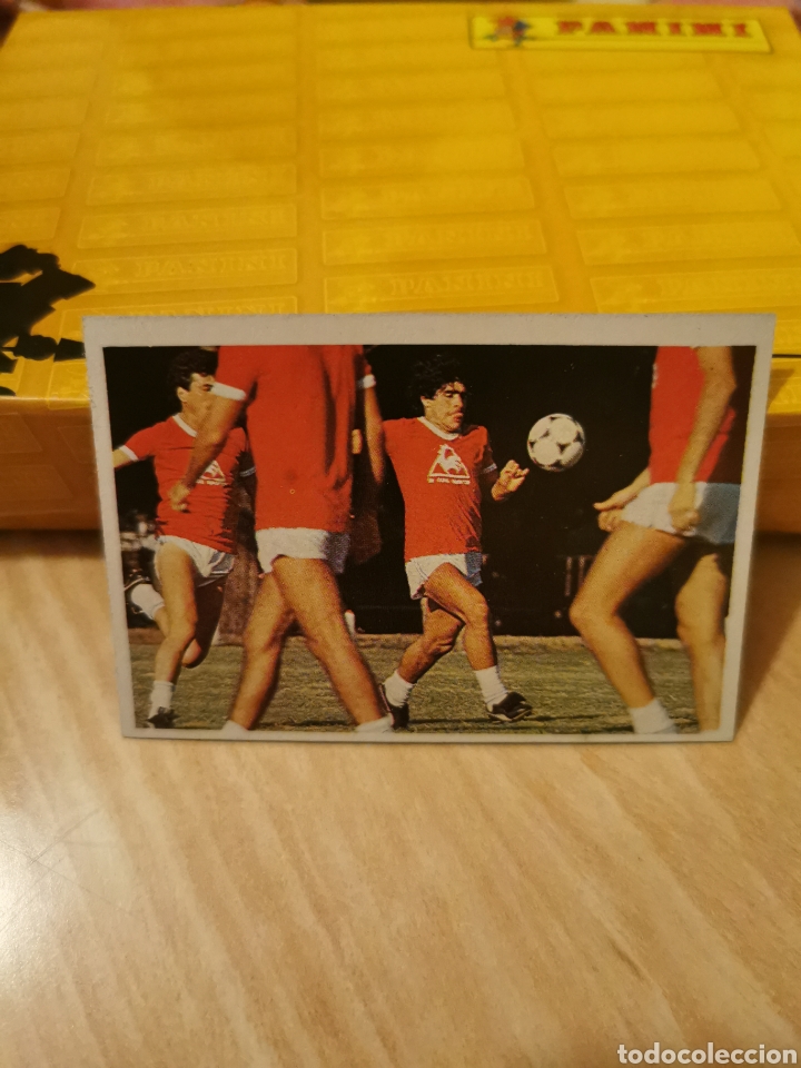 Cromos de F&uacute;tbol: # 40 Mis entrenamientos 84/85 Maradona &rdquo;sus Driblings&rdquo; &rdquo;sus goles&rdquo; cromoesport - sin pegar