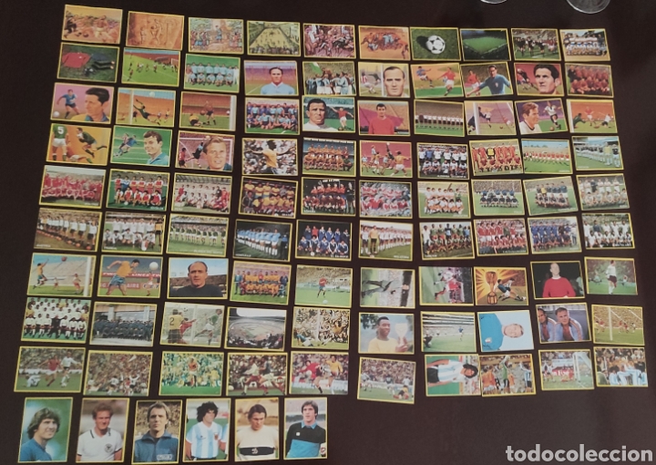 Cromos de F&uacute;tbol: F&uacute;tbol en acci&oacute;n de Danone 82 completa incluye Maradona y Pele