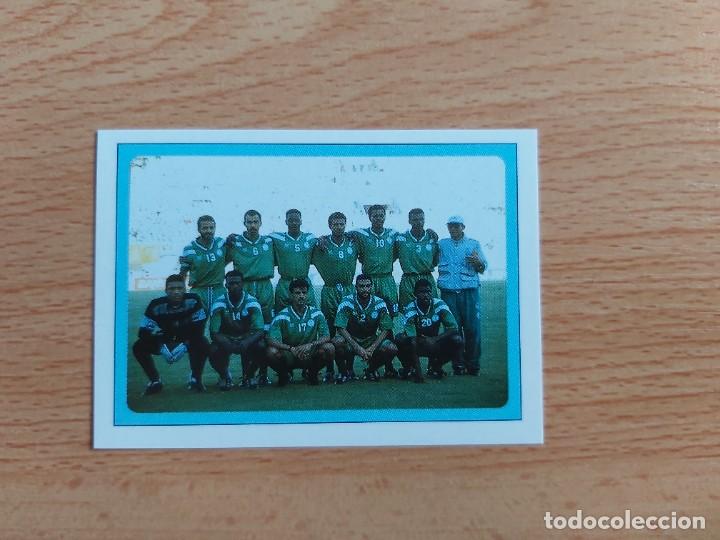 Cartes &agrave; collectionner de Football: CROMO FUTBOL MUNDIAL USA 94 EDICIONES ESTADIO 429.ALINEACION-ARABIA SAUDI-NUNCA PEGADO
