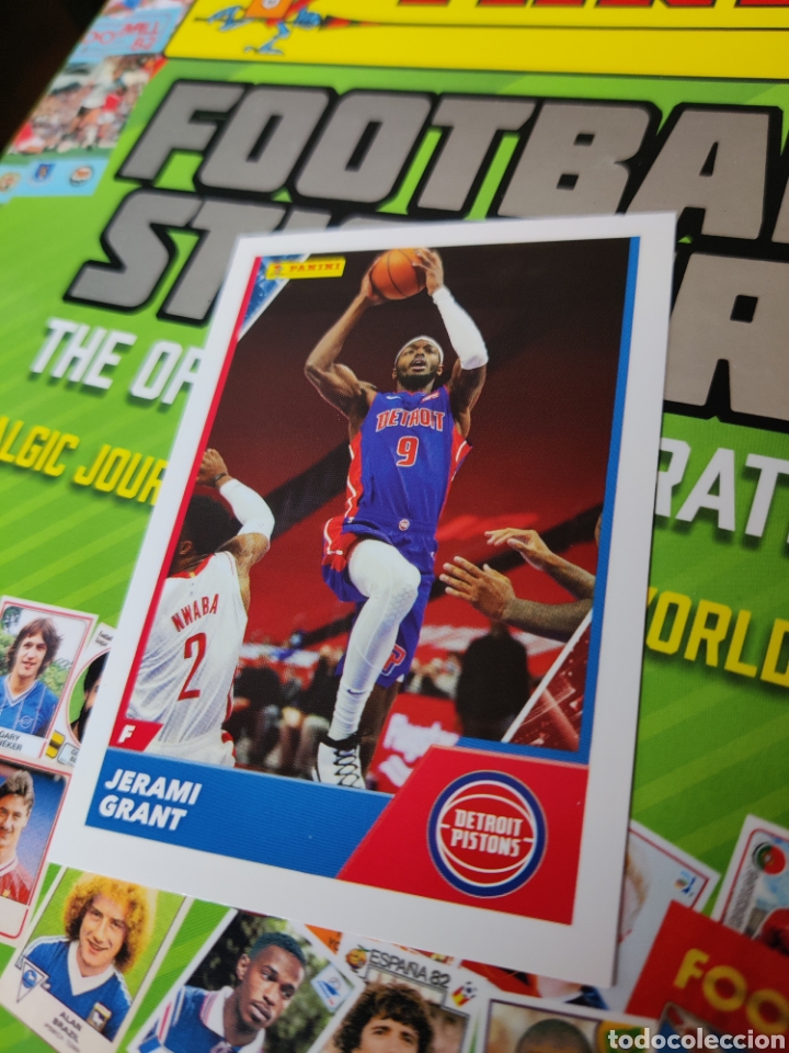Football Stickers: Grant pistons 50 NBA 2022 2021 21 22 card